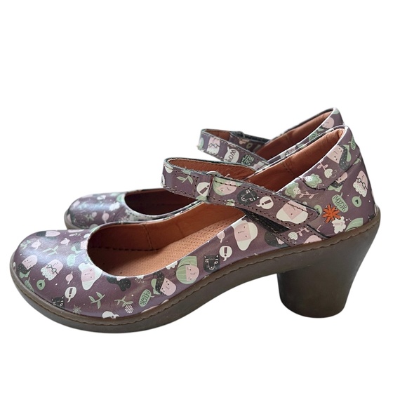 Shoes Art from The Art Company Mary Janes Purple Size 38 Round Heels Pink Faces - Picture 5 of 9